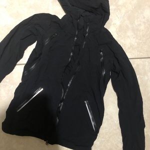 Lululemon Rise and shine II Jacket